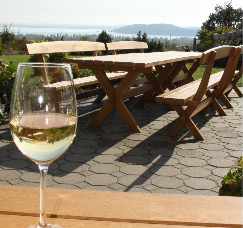 Koczor Winery & Guesthouse Balatonfured Exterior photo